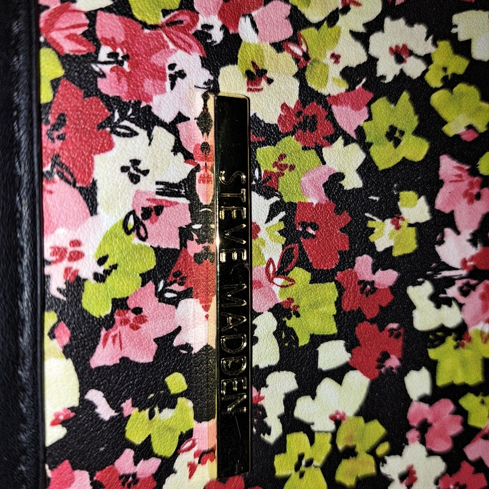 Steve Madden purse